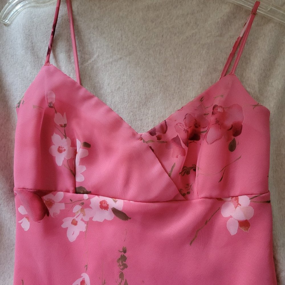 Gorgeous Pink floral chiffon dress